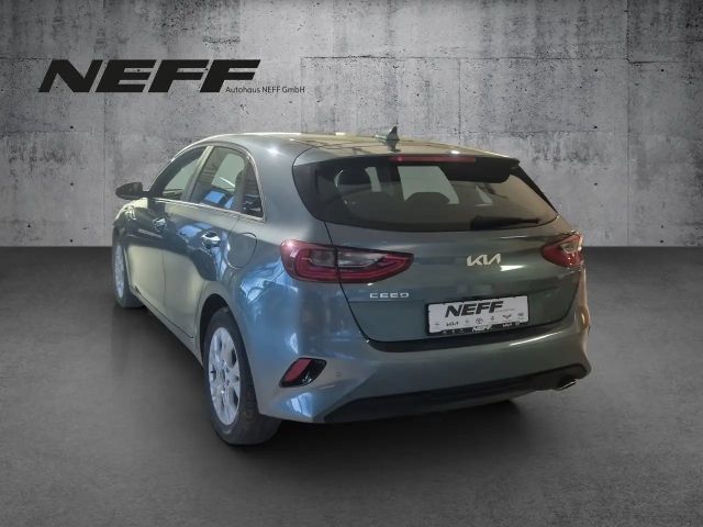 Kia Ceed / cee'd