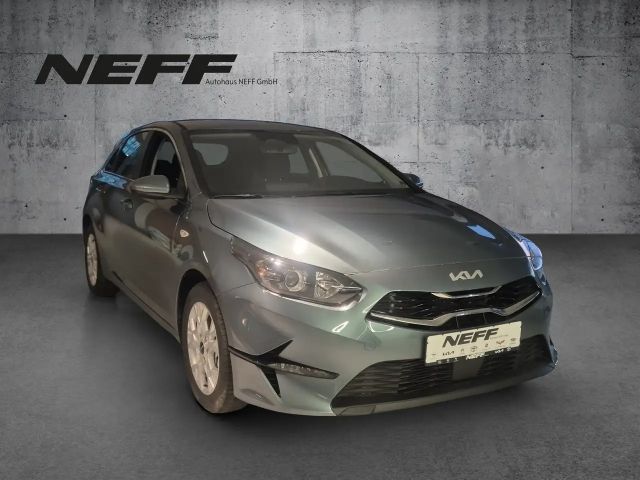 Kia Ceed / cee'd