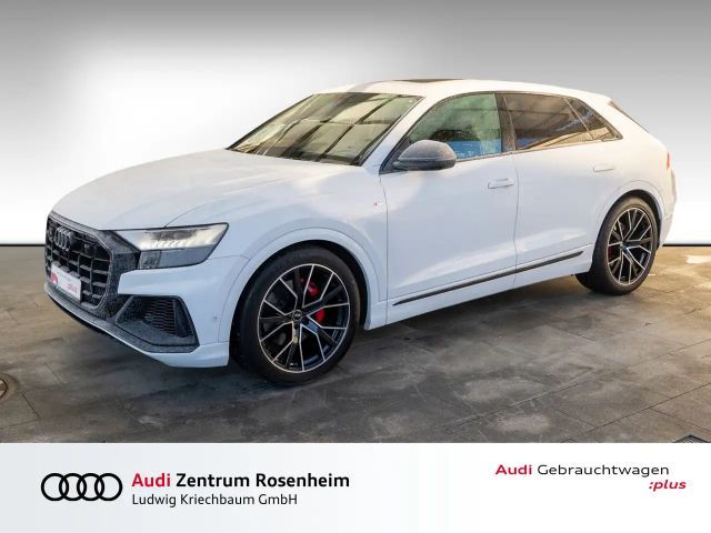 Audi Q8 competition plus 55 TFSI qu. tiptr.(AHK,HuD,HD 2022 Benzine