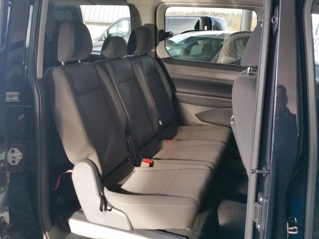 Ford Grand Tourneo