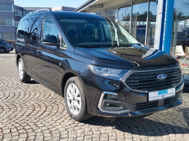 Ford Grand Tourneo