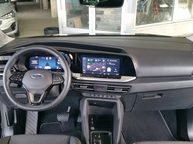 Ford Grand Tourneo