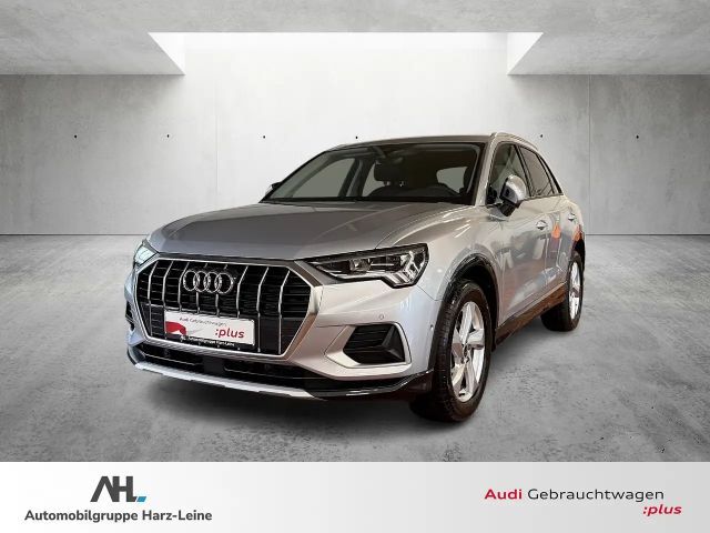 Audi Q3 35 TFSI advanced S-tronic LED Navi ACC RFK 2024 Benzine