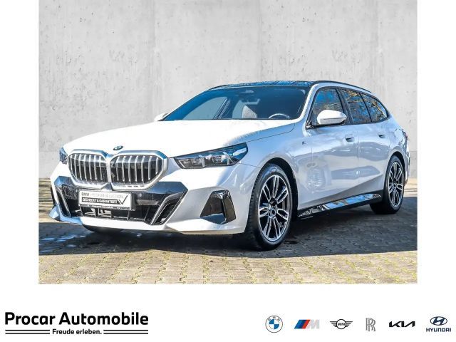 BMW 520 d xDrive Touring M Sport AHK Pano DA+ PA Prof. 2025 Diesel