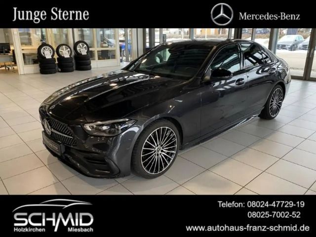 Mercedes-Benz C 180 AMG Line Premium Night 19 Zoll Memory 360° 2024 Benzine