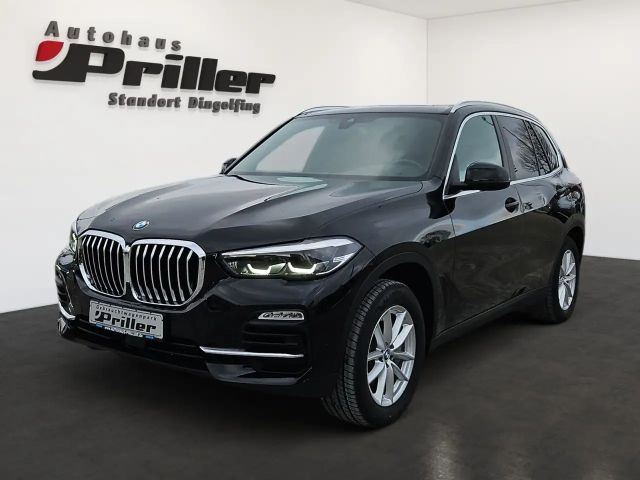 BMW X5 xDrive40i Leder Vernasca/AHK/LED/DAB/ePGSD/ 2021 Benzine