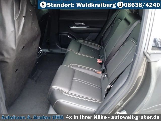 Mazda 6e