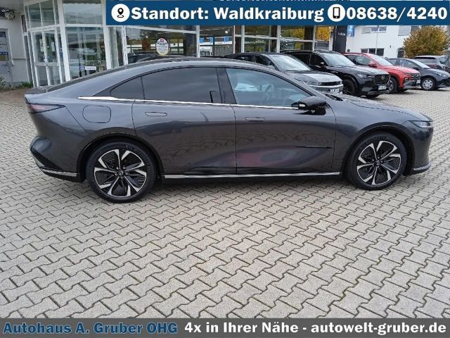 Mazda 6e