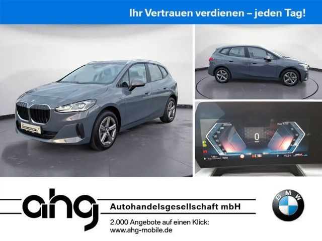 BMW 220 *Premium*Navi*AHK*LED*PDC*SHZ 2025 Benzine