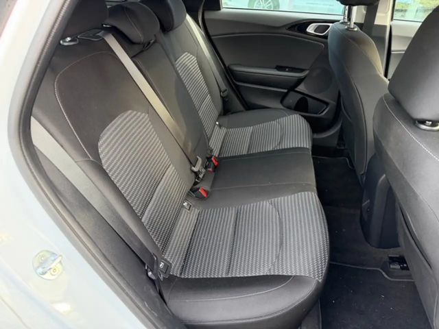Kia Ceed / cee'd