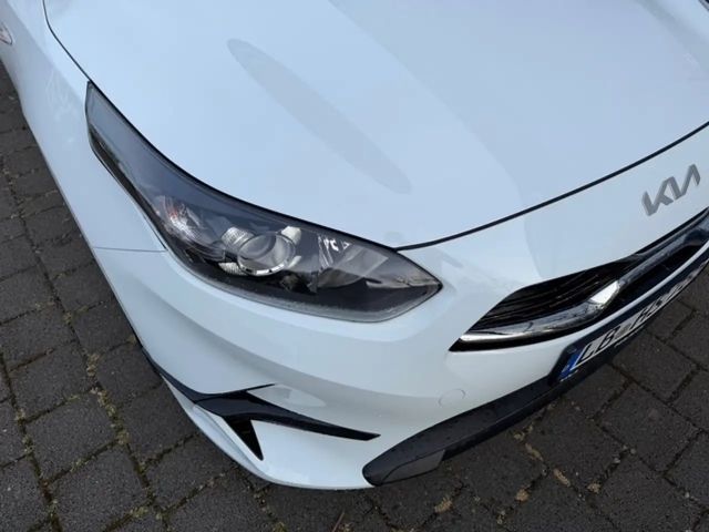 Kia Ceed / cee'd