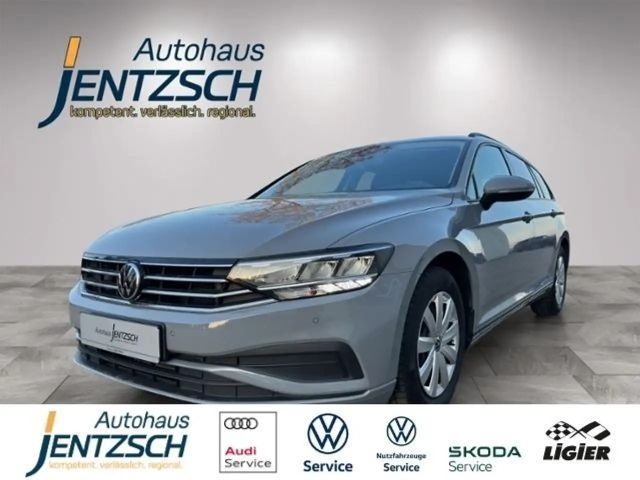 Volkswagen Passat Variant LED/Navi/RFK/APP 2023 Benzine
