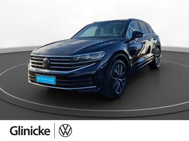 Volkswagen Touareg 3.0 TDI DSG 4Motion Leder Luft AHK Pano 2025 Diesel