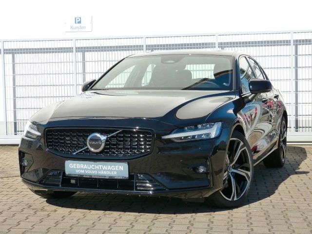 Volvo S60 B4 Plus Dark Automatik SD*StdHz*ACC 2024 Benzine