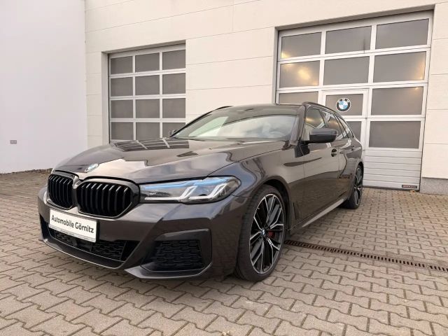 BMW 540 d xDrive Tou. M-SPORT PRO/KOMFOR/PANO/LASER 2022 Diesel