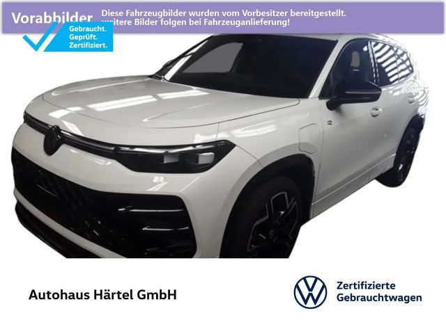 Volkswagen Tayron R-LINE BLACK STYLE EHYBRID 1.5 TSI DSG Navi 2025 Hybride / Benzine