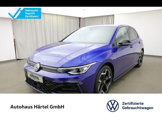 Volkswagen Golf R-LINE BLACK STYLE 1.5 ETSI DSG Sportpaket 2025 Benzine