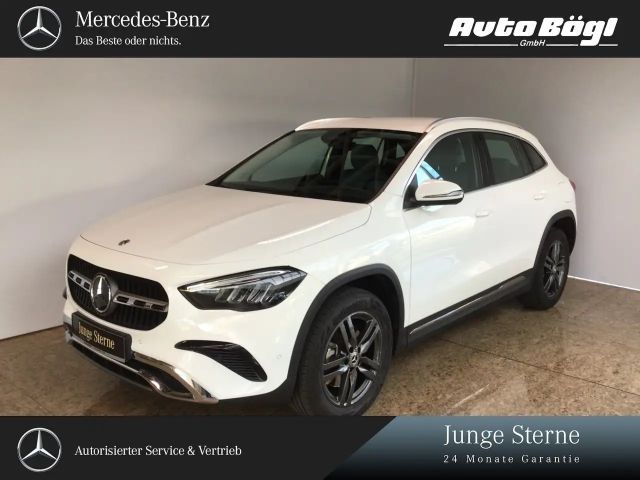 Mercedes-Benz GLA 250 GLA 250 e Progressive/AHK/11kW/Volldig/Lenkrhzg 2025 Hybride / Benzine