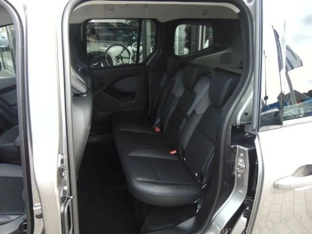 Nissan Townstar