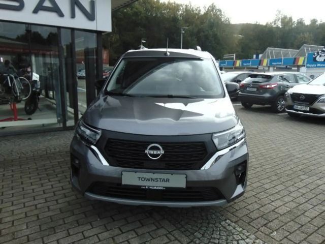Nissan Townstar