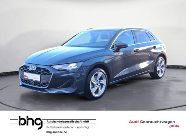 Audi A3 30TFSI S tronic Komfortpaket KlimaP 2025 Benzine