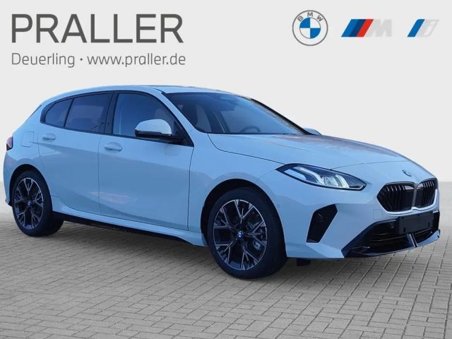 BMW 120 Autom M Sport Design Kamera Driving Assistant Navi 2026 Benzine