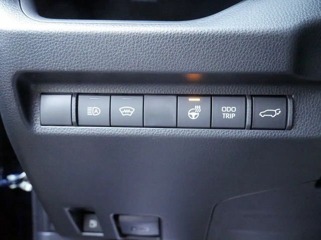 Suzuki Across
