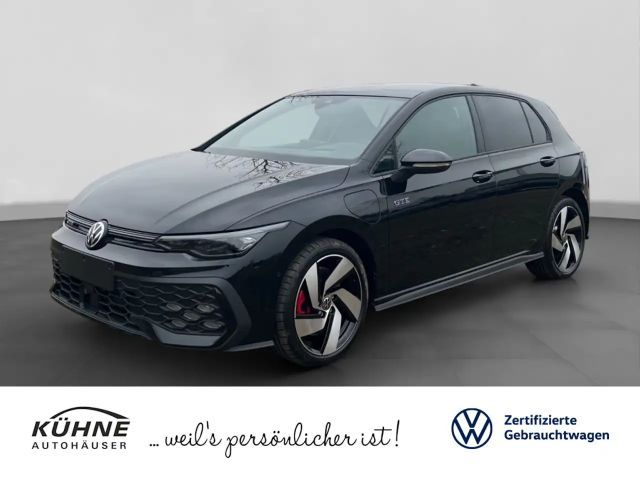 Volkswagen Golf GTE GTE Black Style | PANO AHK DCC MATRIX LEDER 2026 Hybride / Benzine