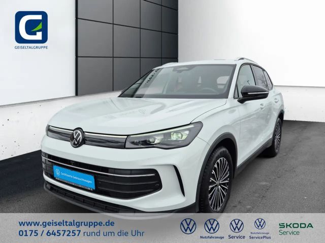Volkswagen Tiguan 1.5 eTSI Goal *DSG*MATRIX*AHK*REAR VIEW*DAB*KLAPPE EL.*ASSIST P 2025 Benzine