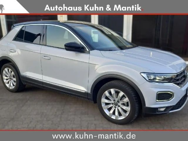 Volkswagen T-Roc Sport 1.5 TSI NAVI ACC RFK LED SHZ PDC 2021 Benzine