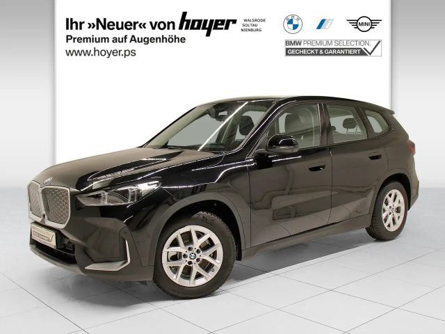 BMW iX1 xDrive30 Head-Up DAB LED RFK Komfortzg. Shz 2024 Elektrisch