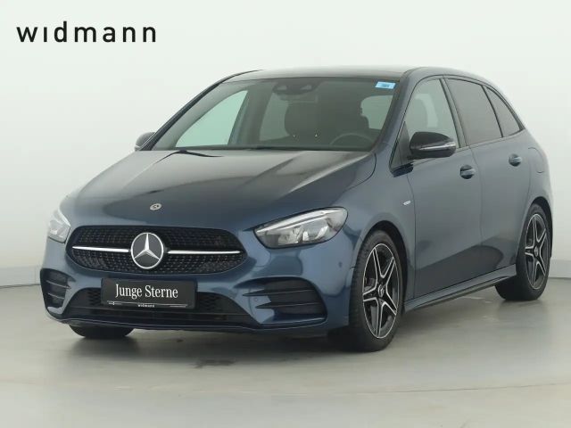 Mercedes-Benz B 200 *AMG*Edition 2020*Panorama*Navigation*LED* 2021 Benzine