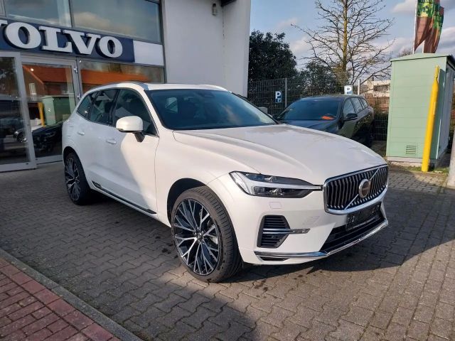 Volvo XC60 Inscription Expr. ACC, Recharge Plug-In Hyb 2022 Hybride / Benzine