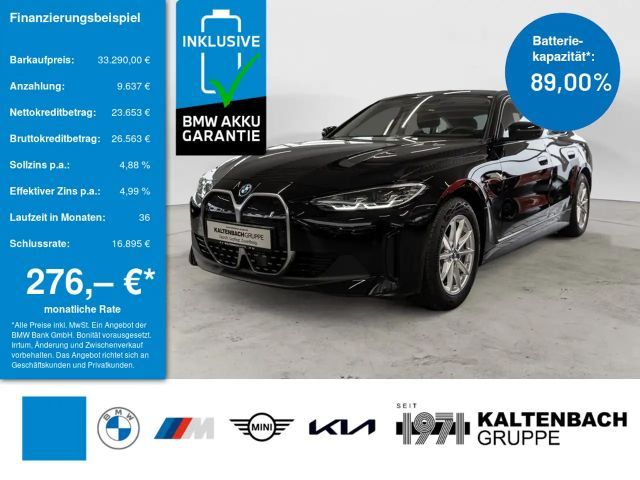 BMW i4 eDrive 35 Gran Coupe LED KAMERA SHZ PDC 2023 Elektrisch