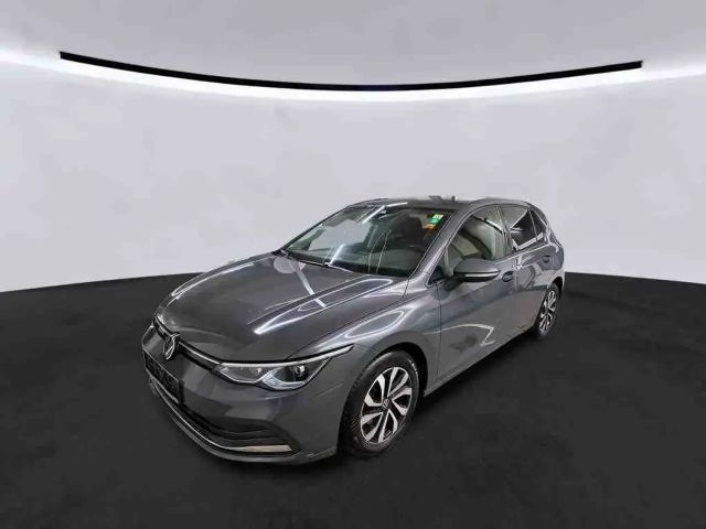 Volkswagen Golf Active 1.5 TSI DSG NAVI AHK KAMERA ACC ALU APS LED SITZHEIZUNG CLIMATRONIC 2022 Benzine