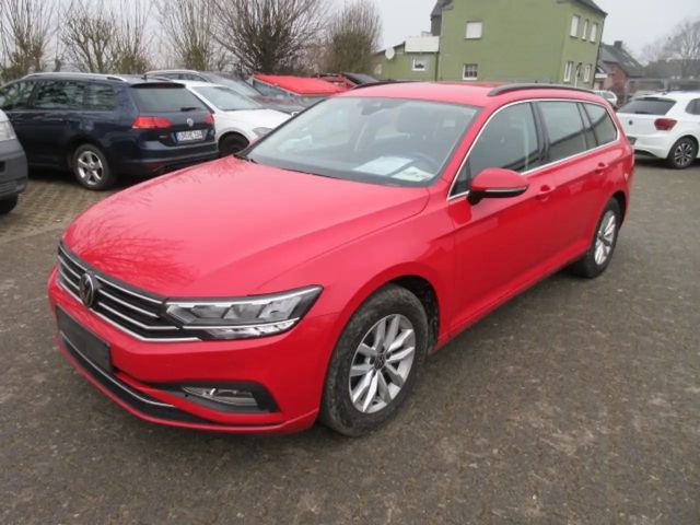 Volkswagen Passat Variant Business 2.0 TDI DSG NAVI AHK KAMERA ALU APS SITZHEIZUNG AID CLIMATRONIC 2023 Diesel