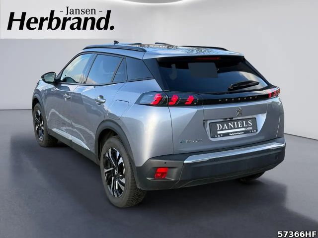 Peugeot e-2008