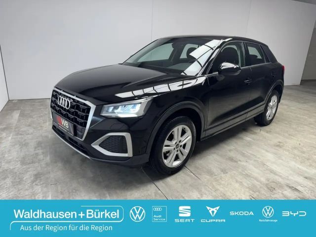 Audi Q2 30 TFSI advanced Klima Navi Rückfahrkamera 2022 Benzine