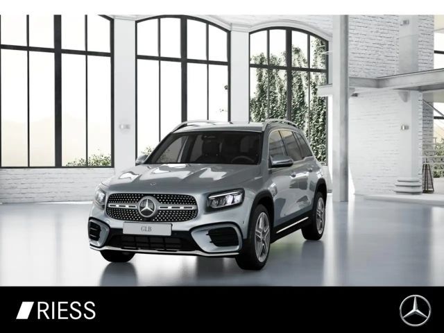 Mercedes-Benz GLB 200 360 AHK AUT Kam. KeyLess KlimaA LED LM 2025 Benzine