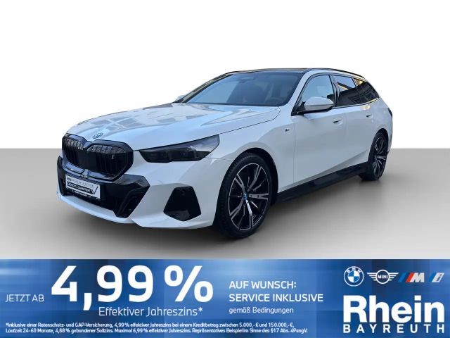 BMW i5 eDrive40 Touring M Sport Pro AdapLED AHK GSD Navi 2024 Elektrisch
