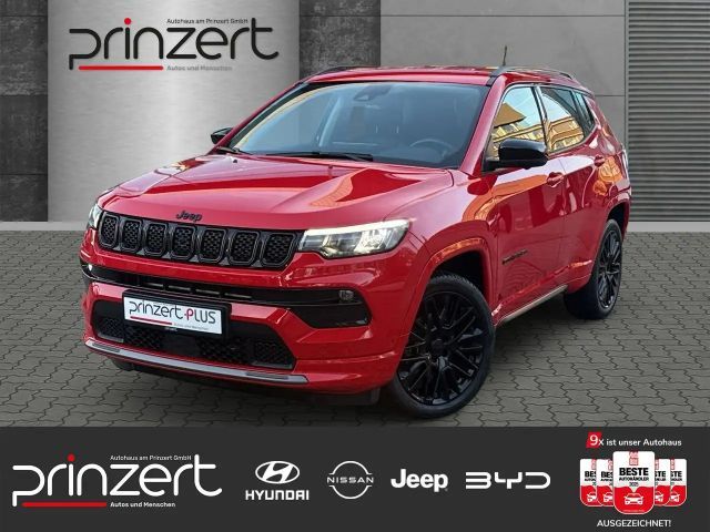 Jeep Compass e-Hybrid 1.5 "High Altitude" Technologie-Paket 2023 Hybride / Benzine