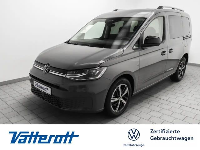 Volkswagen Caddy Life ''Goal'' 1.5 TSI DSG AHK LED Winter 2026 Benzine