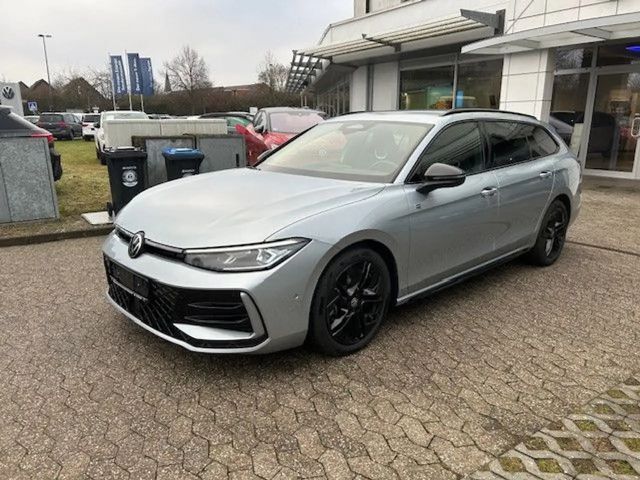Volkswagen Passat Variant 2.0 TDI R-line Black Style 2024 Diesel