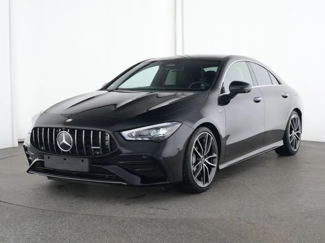 Mercedes-Benz CLA 35 AMG 2025 Benzine