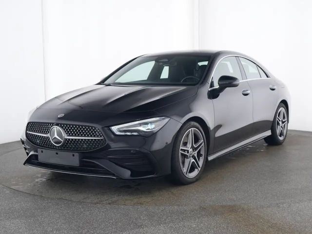 Mercedes-Benz CLA 250 2024 Benzine