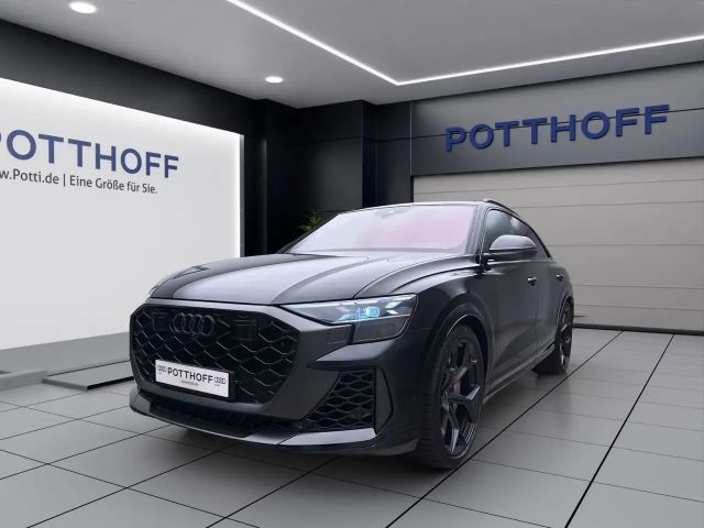 Audi RS Q8 RSQ8 Q PERFORMANCE PANO STDHZG HD-MATRIX AHK 2025 Benzine