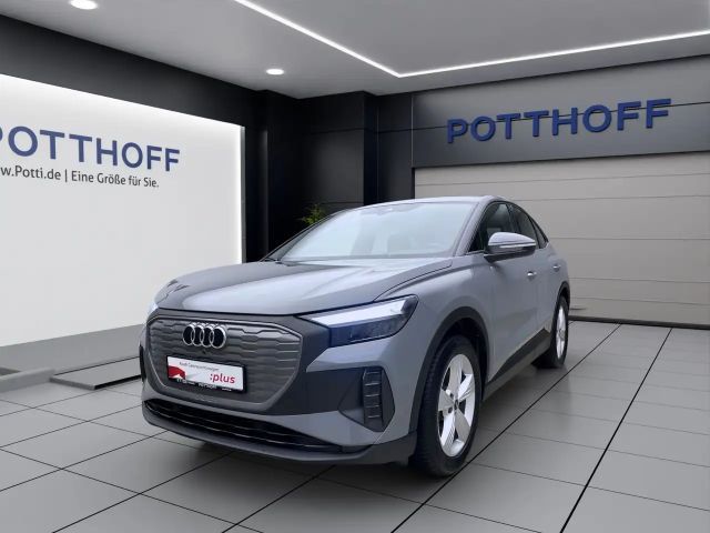 Audi Q4 e-tron 40 PANO NAVI KAMERA PDC SITZ 2022 Elektrisch