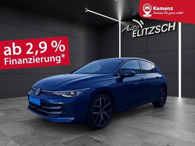 Volkswagen Golf VIII eTSI Edition-50 DSG LEDplus AHK Navi Pano ... 2024 Benzine