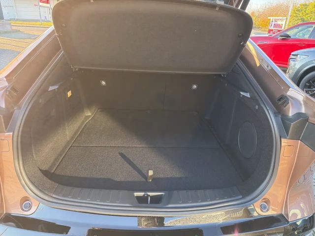 Mazda 6e