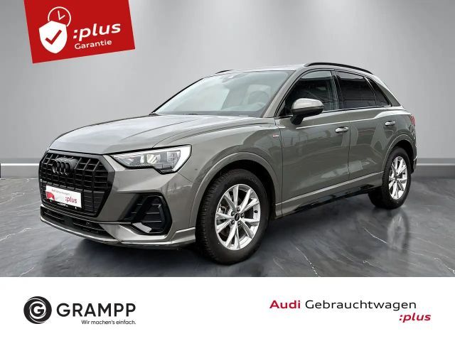 Audi Q3 S line 35 TFSI S-tronic +AHK+KAMERA+PANO+LED+ 2025 Benzine